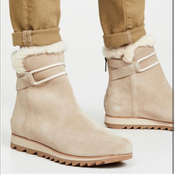 SOREL HARLOW COZY Booties Waterproof size 6 - Picture 2 of 9